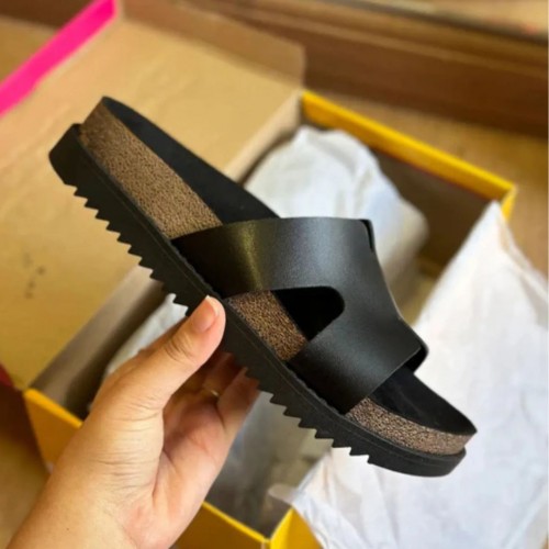 Papete Moleca H Preta - Papete 